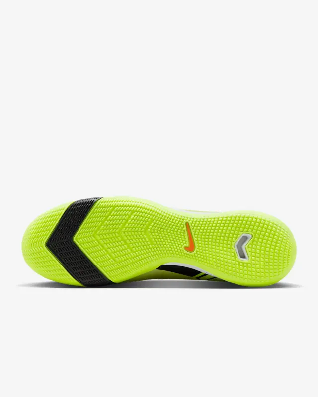 Nike Zoom Mercurial Vapor 16 Academy IC Max Voltage Pack alternate view