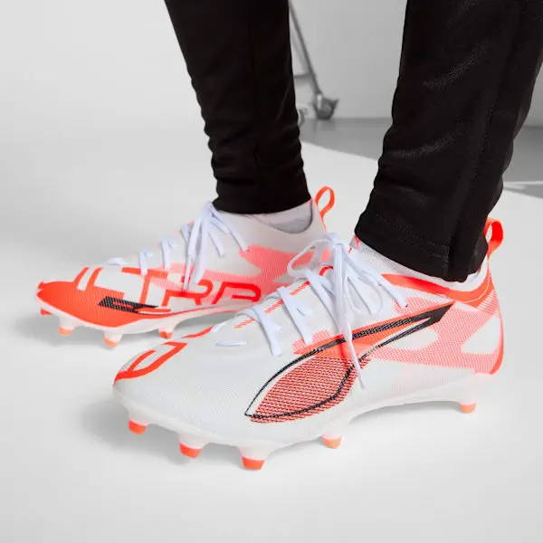 Puma Ultra 5 Pro FG/AG White / Black (GS) shopping image